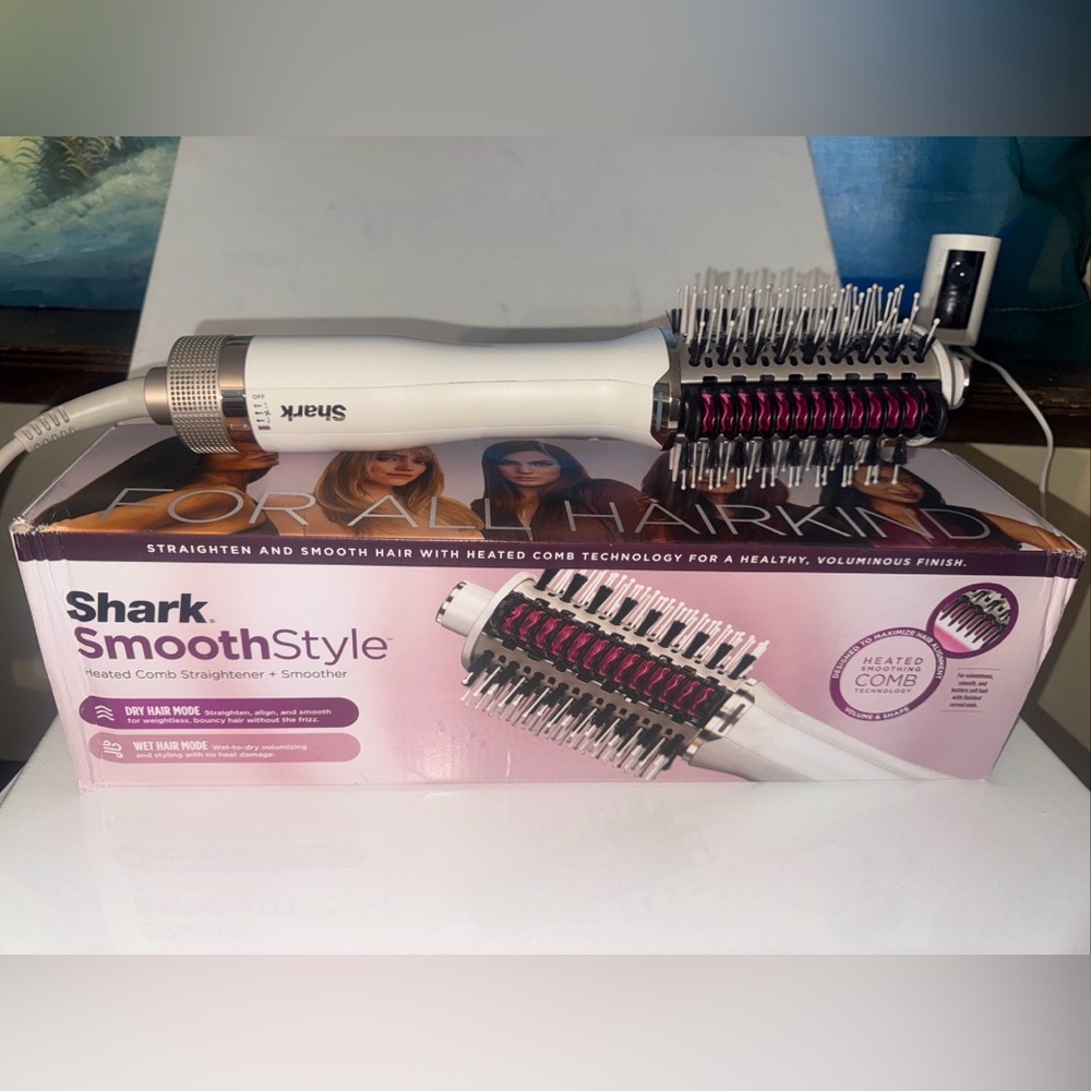 Shark Smooth Style Heated comb straightener and hairdryer